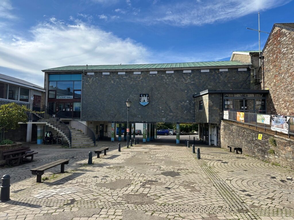 Image of the Civic Hall showing step and ramp entrances.